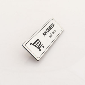 Ecuson Personalizat 2.4x7cm Market cu sistem de prindere - Img 3