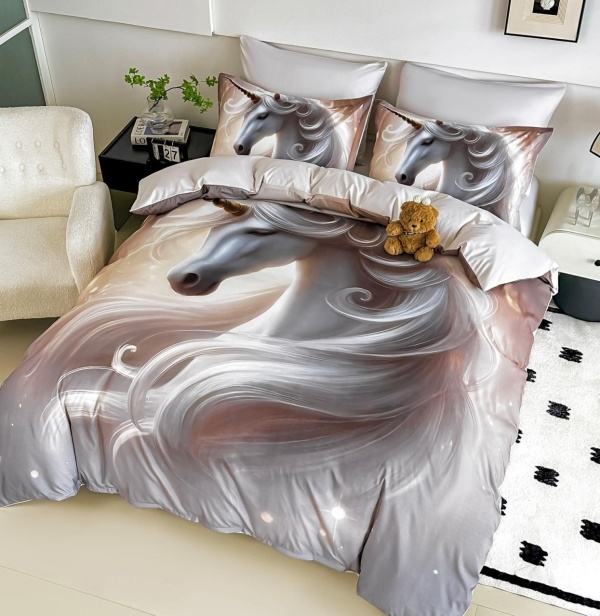 Lenjerie de Pat 5D Finet Gri Deschis „Cal Alb cu Coamă Argintie” | 4 Piese | Imprimeu Digital | Pat 1 Persoană | JOJO HOME