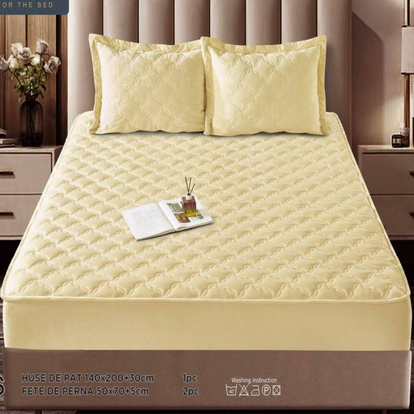 Husa de pat matlasata si 2 fete de perne din catifea, cu elastic, model tip topper, pentru saltea 140x200 cm, crem, HTC-24 - Img 1