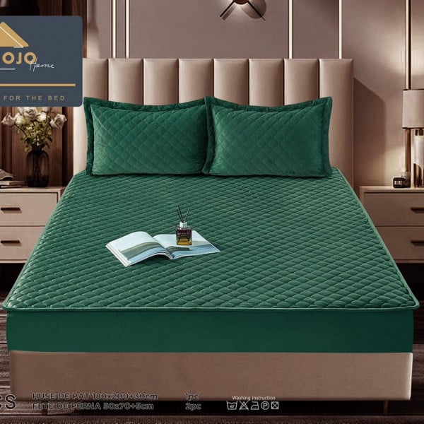 Husa de pat matlasata si 2 fete de perne din catifea, cu elastic, model tip topper, pat 2 persoane, verde inchis, HTC-05