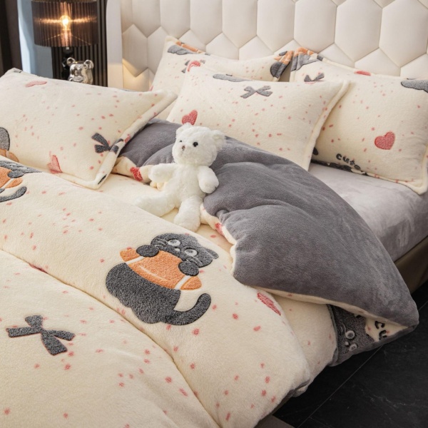 Lenjerie de pat Cocolino 4 piese cu cearceaf elastic și imprimeu pisici – 200x230 cm