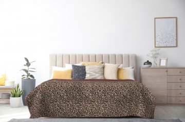 Cuvertura matlasata cocolino Alcam, leopard, 210x220 cm, maro - Img 1