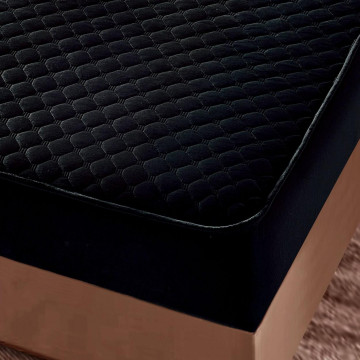 Husa de pat matlasata si 2 fete de perne din catifea, cu elastic, model tip topper, pentru saltea 160x200 cm, negru, HTC-41 - Img 4
