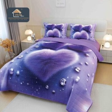 Cuvertură matlasată 5D mov cu inimă decorativă JOJO HOME – 3 piese