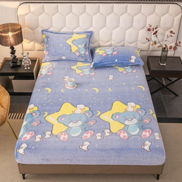 Husă de Pat Cocolino Albastru cu Ursuleț și Rățuște | 3 Piese | Elastic Perimetral | Jo-Jo Home