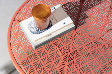 Masa de cafea pentru exterior rosu caramiziu din metal, ∅ 60 cm, Lizette Bizzotto - Img 7