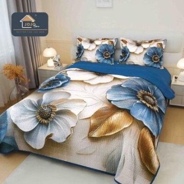 Cuvertură matlasată 5D alb-bleu cu flori mari JOJO HOME – 3 piese
