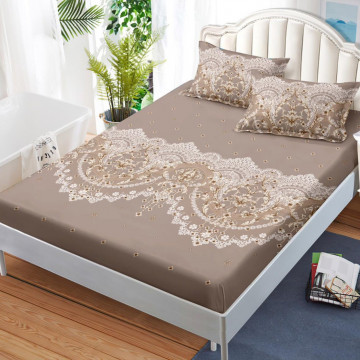 Husa de pat cu elastic si 2 fete de perna, tesatura tip finet, pat 2 persoane, maro, HBFJ-190