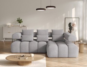coltar extensibil ELTAP Levvi dreapta gri deschis in living modern cu perne decorative si masa rotunda din lemn