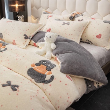 Lenjerie de pat Cocolino 4 piese cu cearceaf elastic și imprimeu pisici – 200x230 cm
