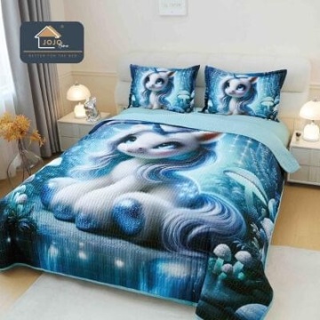 Cuvertură matlasată 5D bleu cu personaj fantasy JOJO HOME – 3 piese