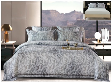 Lenjerie pat satin digital abstract | Gri deschis | 6 piese | 2 persoane | Cu elastic