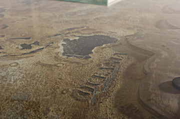 Masuta de cafea maro antichizat din sticla temperata si MDF, 140x75x47 cm, Atlantide Bizzotto - Img 7