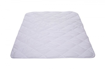 Alcam pilota matlasata pentru pat dublu, microfibra 200x220 cm si fibra siliconica 250 g/mp