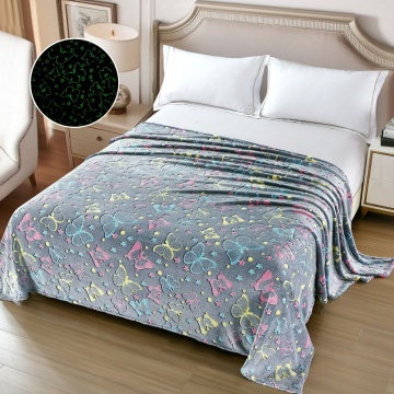 Pătură Cocolino Fluo 200x230 cm cu fluturi fosforescenți – moale și călduroasă
