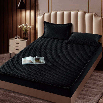 Husa de pat matlasata si 2 fete de perne din catifea, cu elastic, model tip topper, pentru saltea 160x200 cm, negru, HTC-41 - Img 2