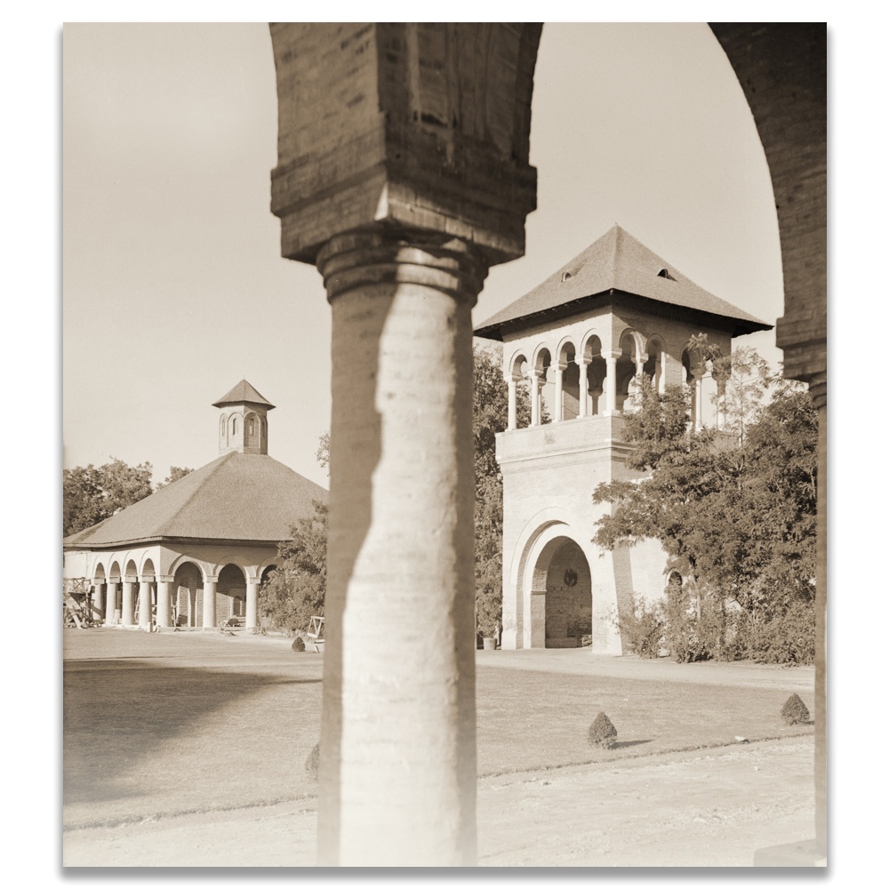 Palatul Mogosoaia. O istorie ilustrata - imagine 2