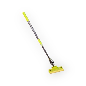 Mop practic, cu burete, și coadă telescopică