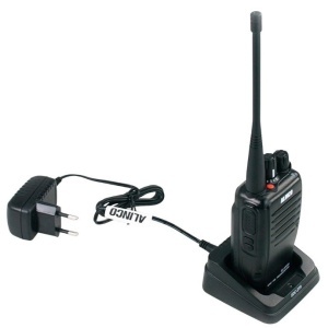 stație-profesională-portabila-Alinco-DJ-VX-41E-UHF-400–470MHz-4W-IP67-128-canale-incarcare
