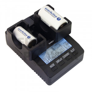 adaptor-de-incarcare-EverActive-pentru-acumulatori-tip-C R14-D R20-baterii Ni-MH-Ni-Cd-conectare-la-incarcator-foto2