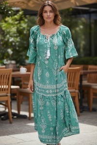 Rochie lunga de vara cu model floral elegant