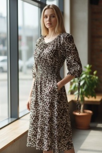 Rochie lunga de vara cu model floral elegant