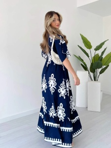 Rochie lunga de vara cu model floral elegant