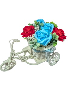 Bicicleta deosebita cu 5 trandafiri din sapun cod x40155