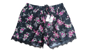 Pantaloni scurti inflorati din panza model nou cod x5310