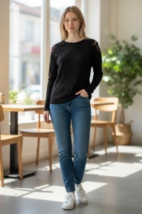 Pulover dama cu broderie pe maneci COD BLUZA-157