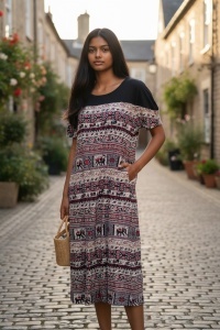 Rochie larga de dama pentru dame cu forme