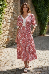 Rochie lunga de vara cu model floral elegant