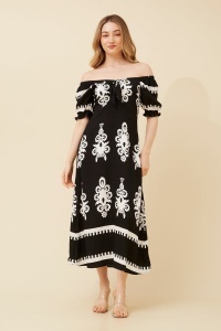 Rochie lunga de vara cu model floral elegant
