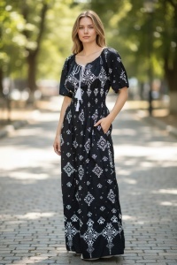 Rochie lunga de vara cu model floral elegant