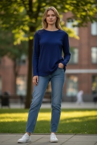 Pulover dama cu broderie pe maneci COD BLUZA-158