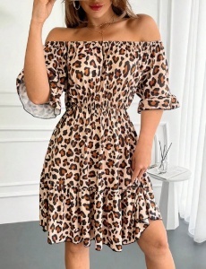 Rochie lunga de vara cu model floral elegant