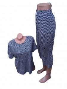 Compleu dama format din bluza si pantaloni 3 sfert cod x0806