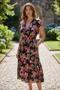Rochie lunga de vara cu model floral elegant