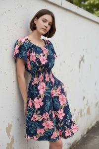 Rochie vaporoasa de vara cu imprimeu floral