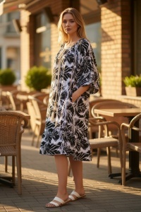 Rochie dama fabricatie Italia, croiala moderna, usoara si eleganta