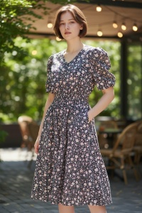 Rochie vaporoasa de vara cu imprimeu floral