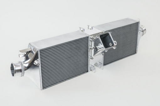 CSF HIGH-PERFORMANCE INTERCOOLER