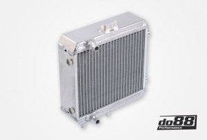 BMW F8X M3 M4 Side mounted Intercooler Radiator - Img 2