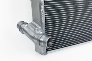Porsche 992 911 High-Performance All-Aluminum Radiator (Right) - Img 3