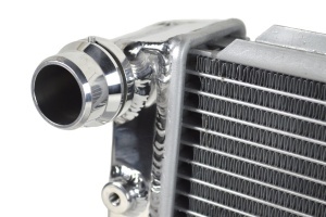 06-09 VW Golf / GTI / 99-06 Jetta / GLI High-Performance All-Aluminum Radiator - Img 3