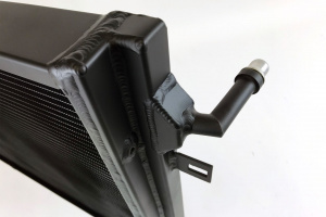 CSF RACE BMW F3X/F2X B58/B48 Triple-Pass Heat Exchanger w/ Rock Guard - Black - Img 4