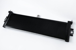 CSF RACE BMW G8X M3/M4/M2 High-Performance Engine Oil Cooler - Img 2