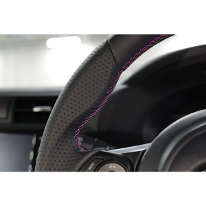 HKS 51999-AT004 Steering Wheel for SUBARU BRZ / TOYOTA GR86 / GT86 - Img 4