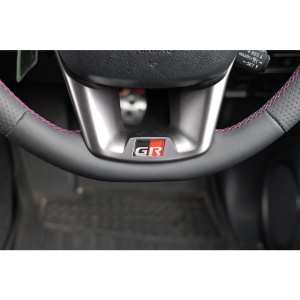 HKS 51999-AT006 Steering Wheel for TOYOTA Land Cruiser (GDJ76W) / Hilux (GUN125) - Img 5