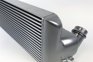 CSF RACE BMW F87 M2 / F3X / F2X (N55) High-Performance Stepped Core Intercooler - Silver - Img 7